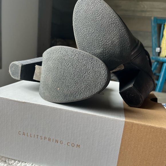 Call it spring booties - Picture 5 of 5